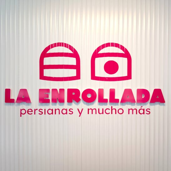 visiby marketing etico interior design negozi La Enrollada persianas a coruna design logo design insegna