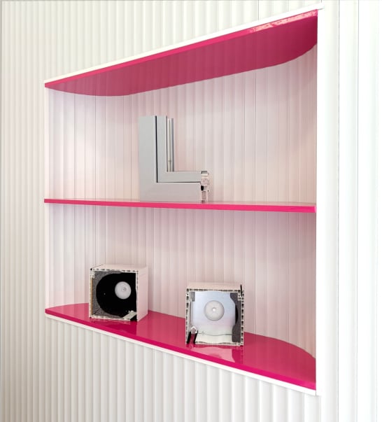 visiby marketing etico progettazione spazi commerciali negozi La Enrollada persianas a coruna nicchia espositore